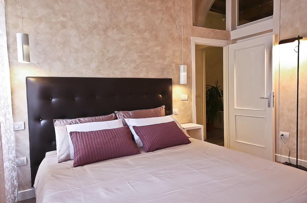Apartments Florence - Giglio Santa Trinita Bilik gambar